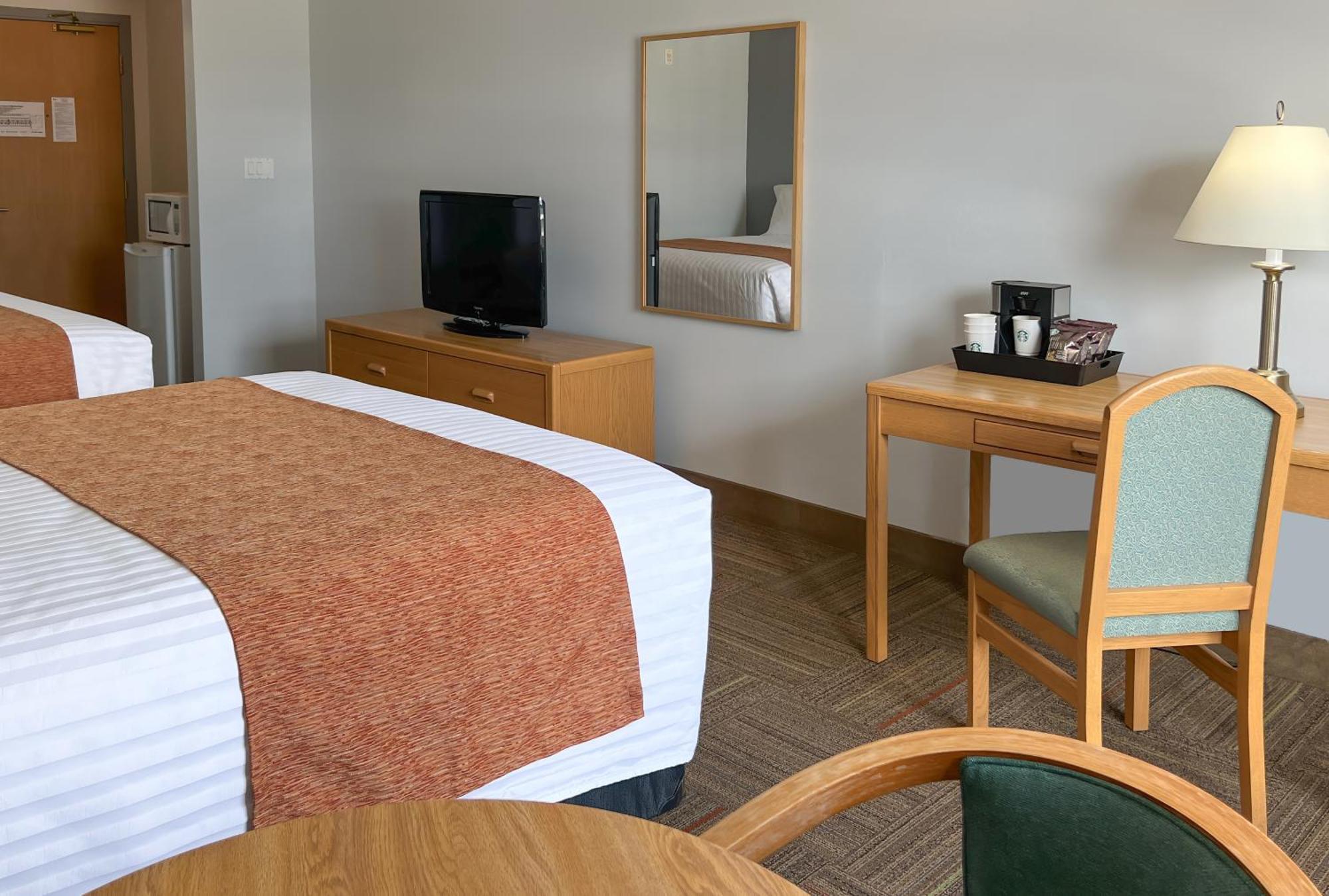 Coast Hinton Hotel מראה חיצוני תמונה