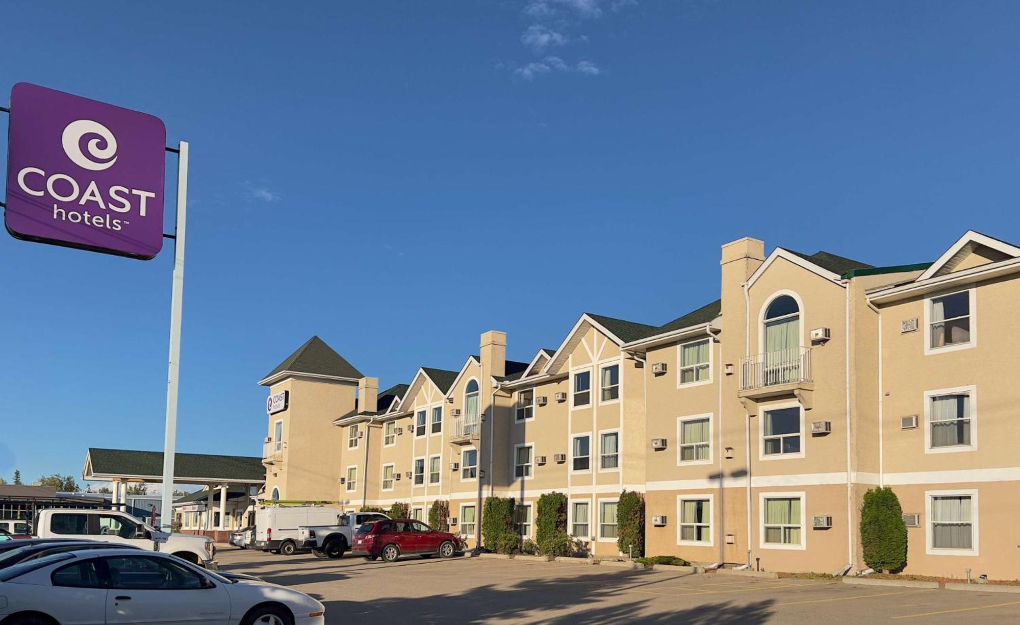 Coast Hinton Hotel מראה חיצוני תמונה